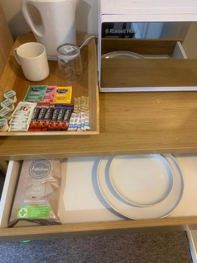 Cosy Room With Private Entrance & Ensuite Reading Exteriör bild